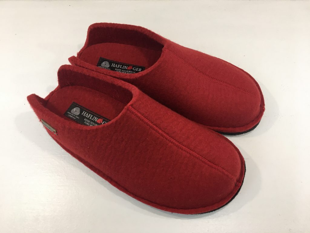 Pantoffeln mit Fußbett rot